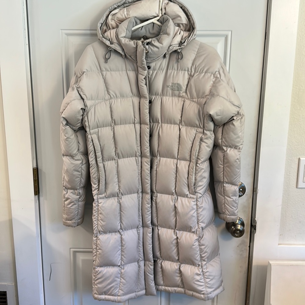 The North Face  Women’s Goose down Nuptse Parka Small